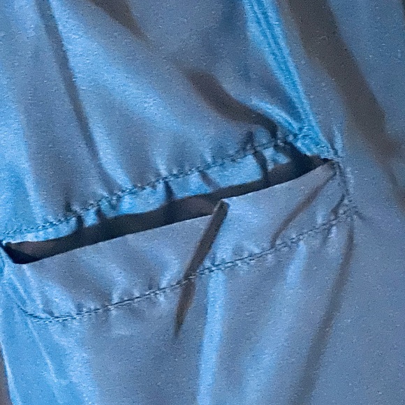 SOLD🌟HP🌟KRONIS Black Puffer Jacket with Hood M - Picture 10 of 13